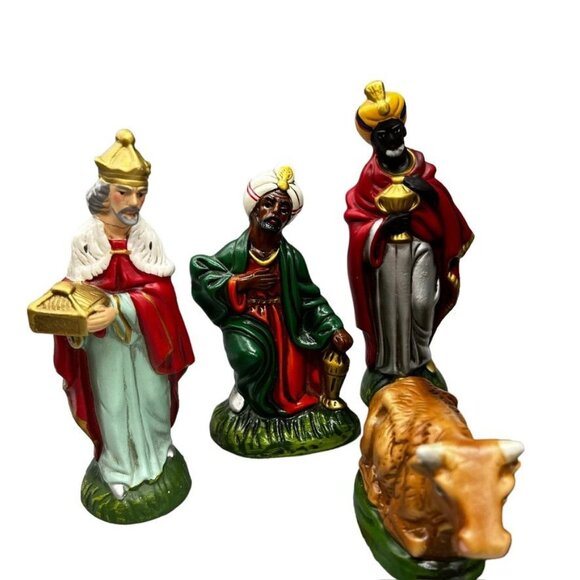 Vintage Dickson Hand-Painted Nativity Scene Set Complete w Stable Japan 12 Pc - Picture 5 of 16